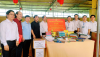 Bộ trưởng Bộ Giáo dục và Đào tạo Nguyễn Kim Sơn thăm và tặng quà Trường THCS xã Thanh Hưng